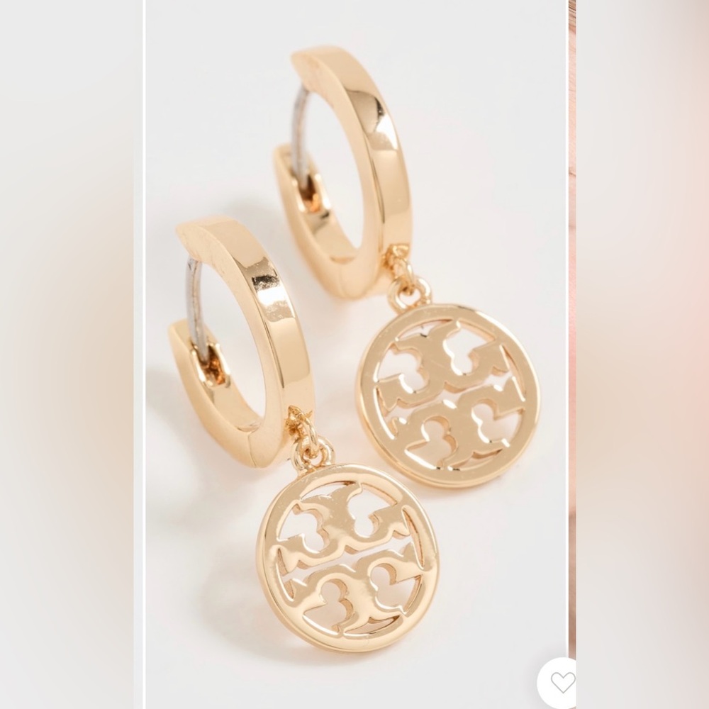 NWT- Tory Burch Elegant Gold Hoop Earrings